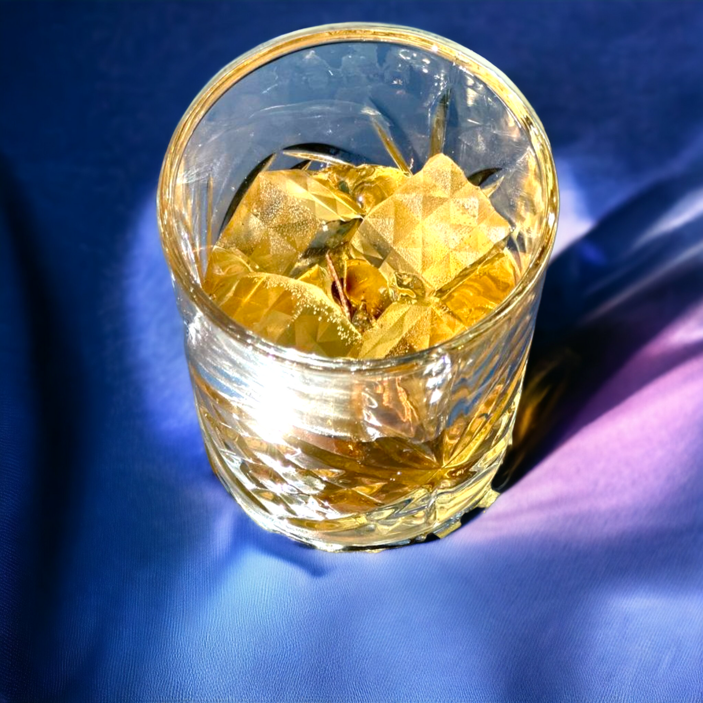 Candle - Whiskey on Rocks