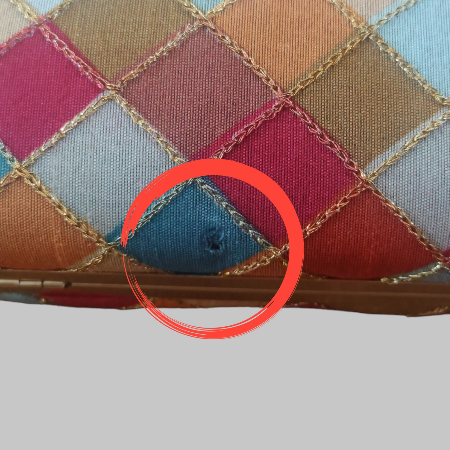 Clutch - Checkered With Embroidery - Shell Shape (Clearance)