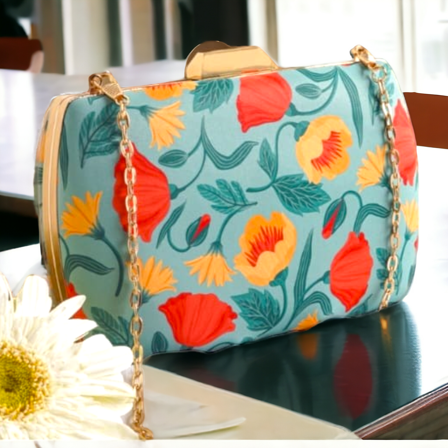 Clutch - Puffy Floral