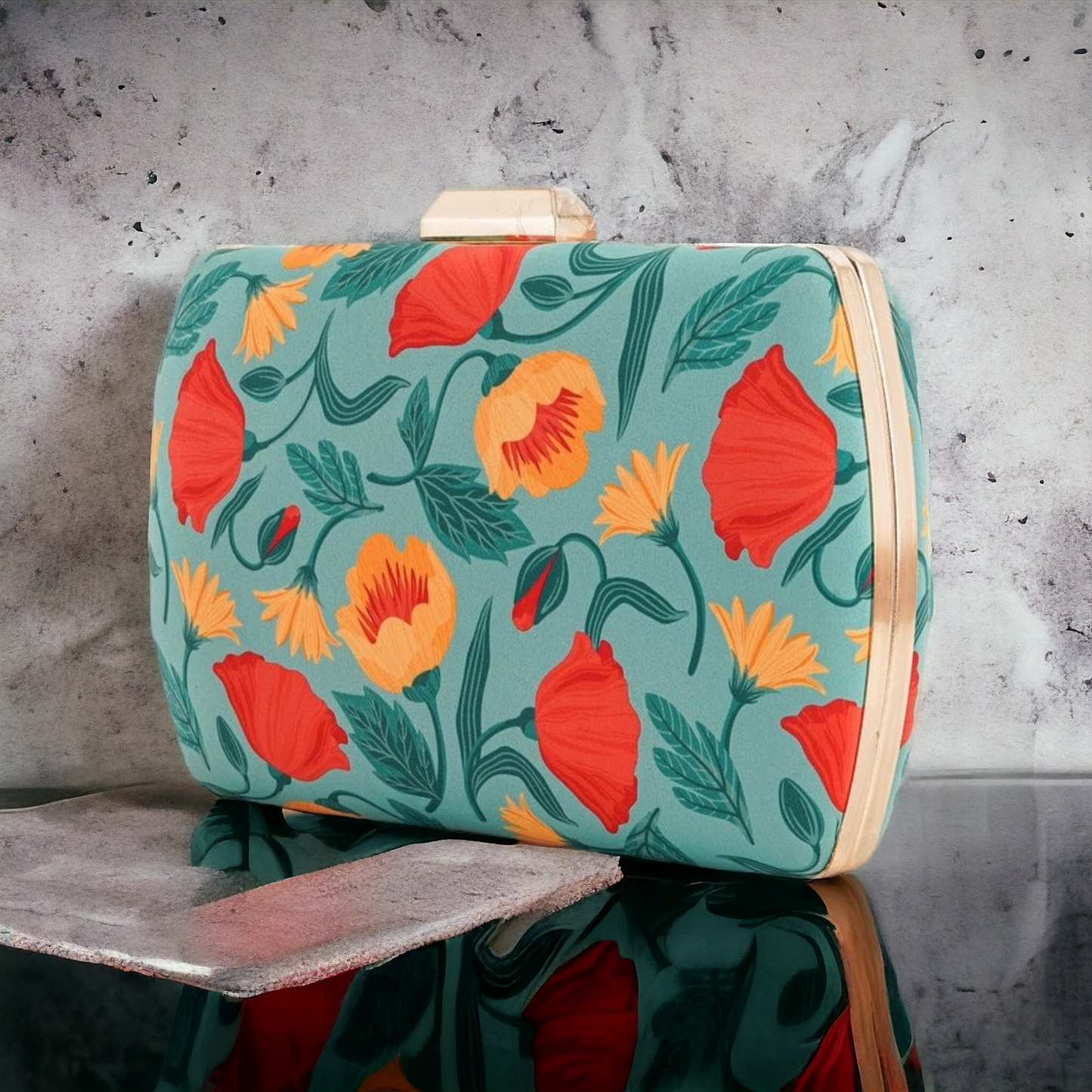 Clutch - Puffy Floral