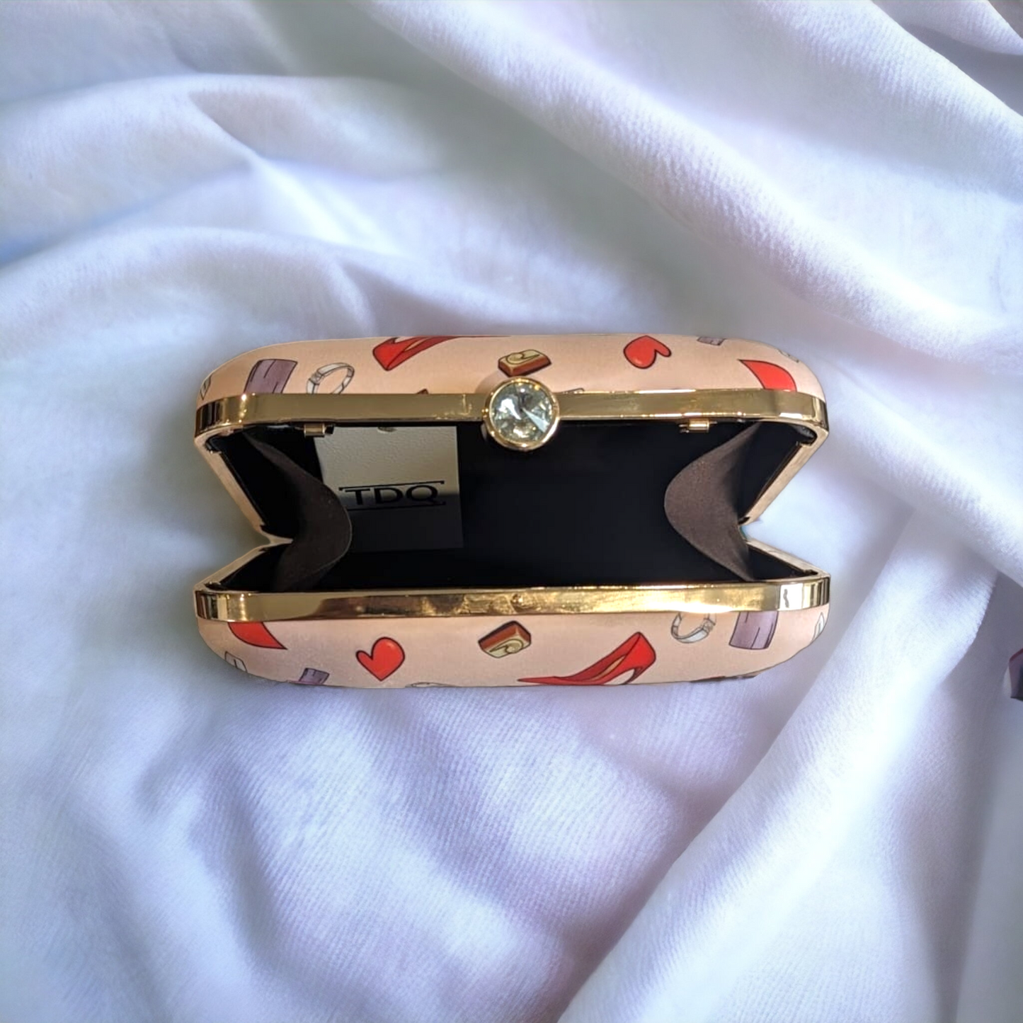 Clutch - Pop-up Print Vanity